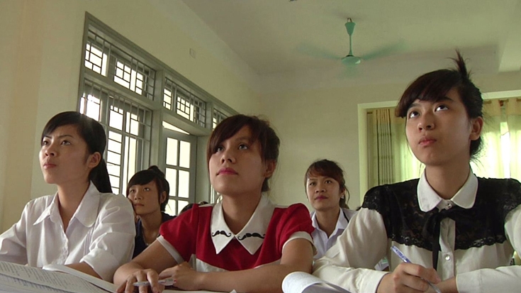 Vietnam: Pursuing Academic Dreams Despite Economic Hardships